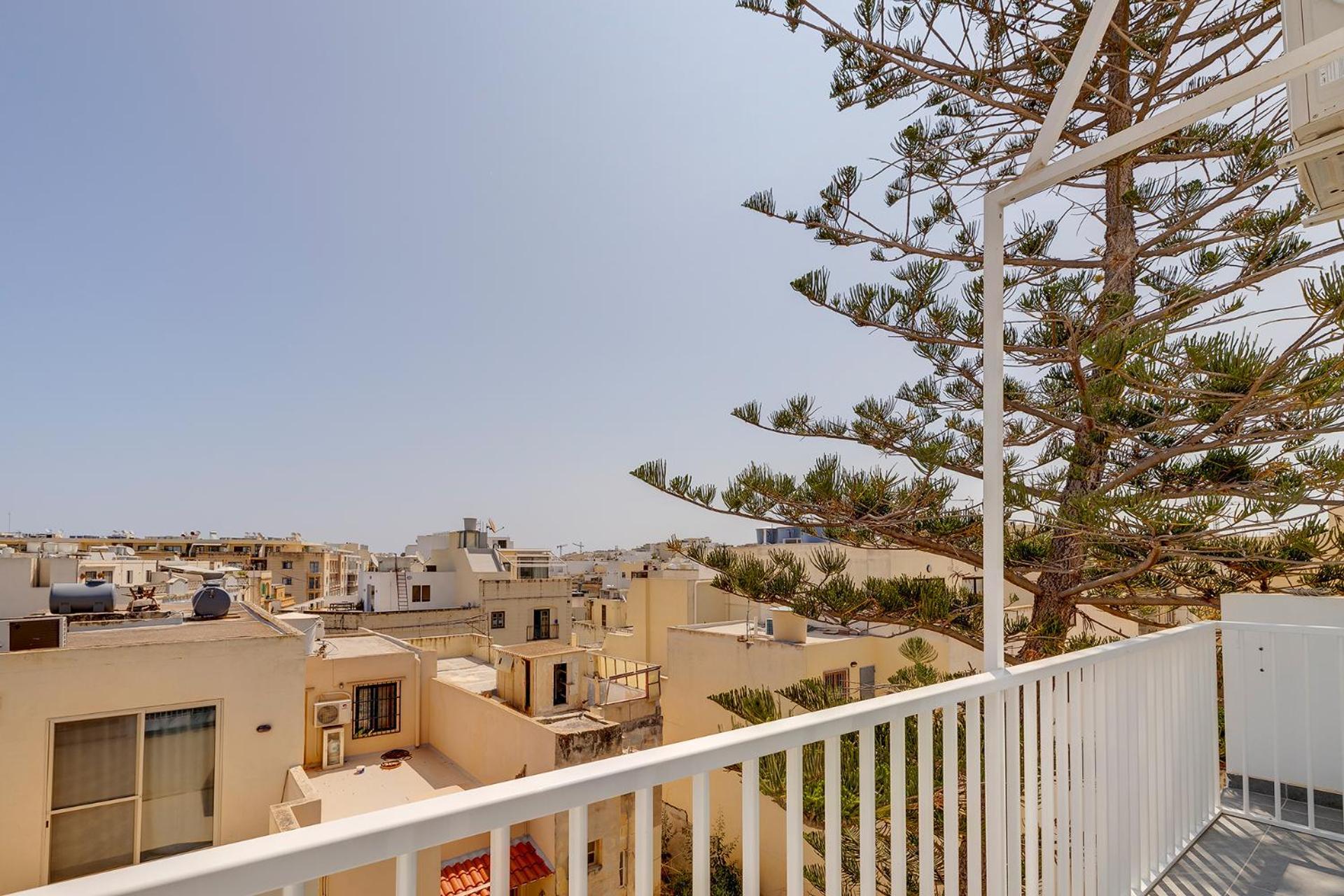 Stunning 2Br Holiday Penthouse In Central Sliema Bagian luar foto