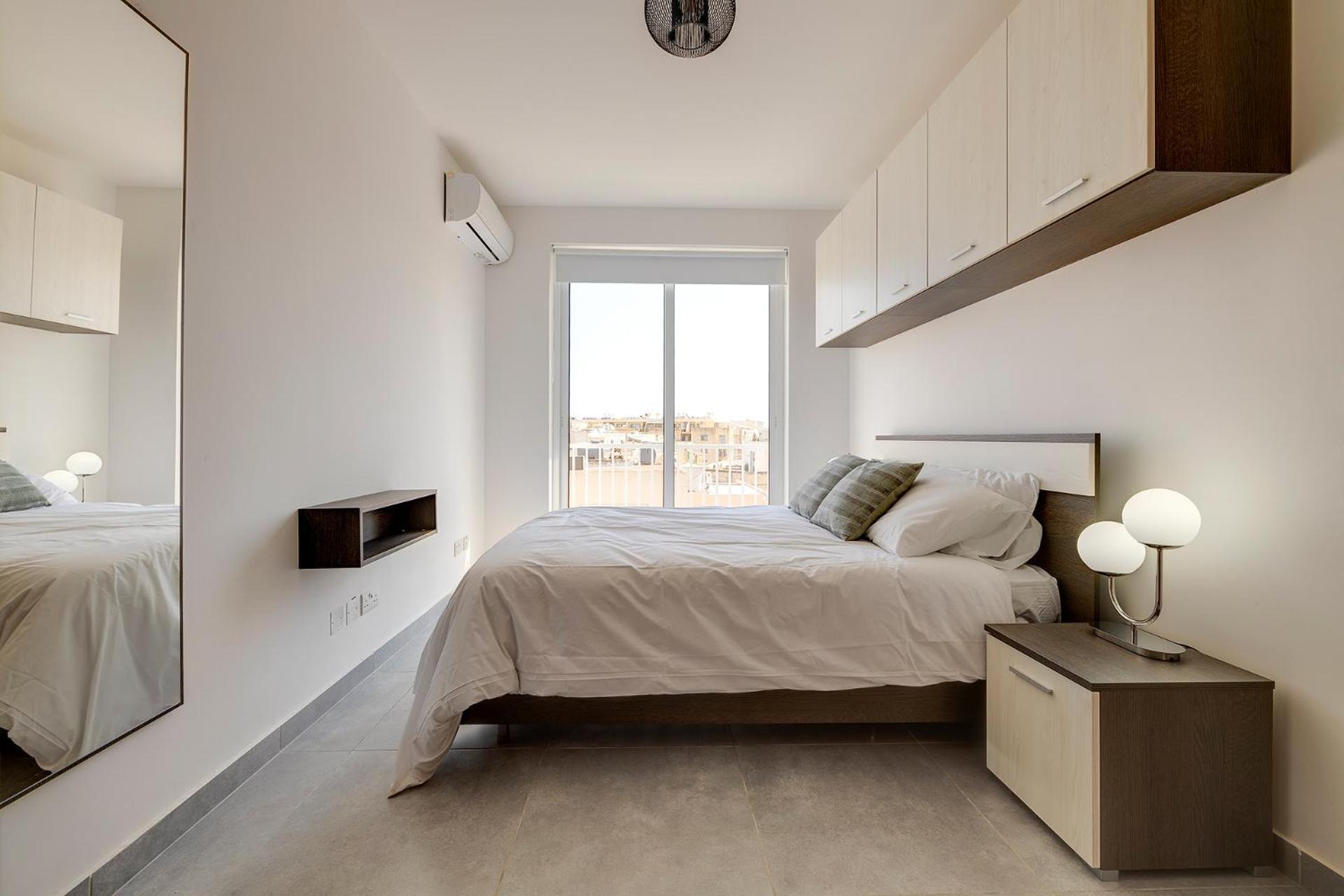 Stunning 2Br Holiday Penthouse In Central Sliema Bagian luar foto