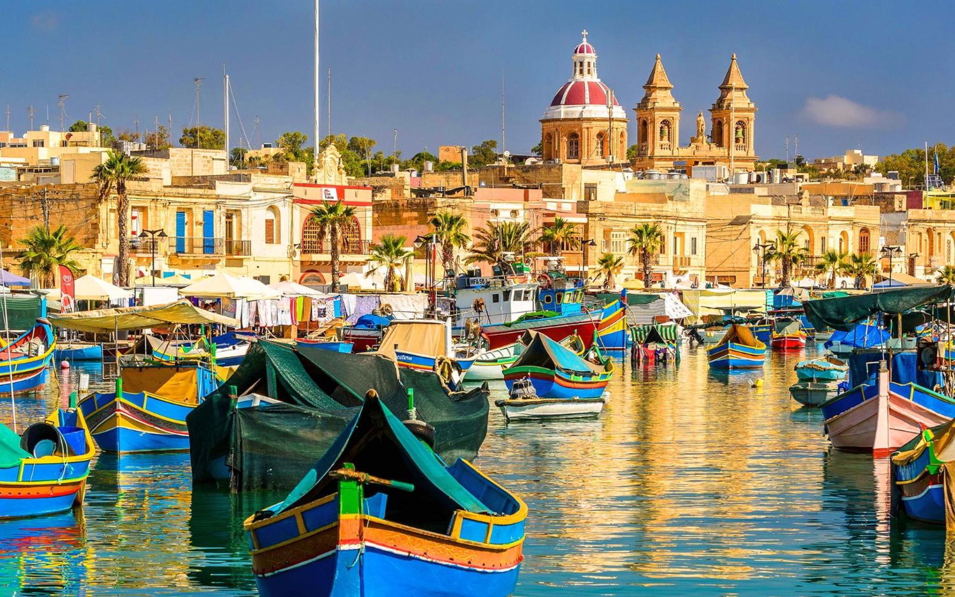 Stunning 2Br Holiday Penthouse In Central Sliema Bagian luar foto